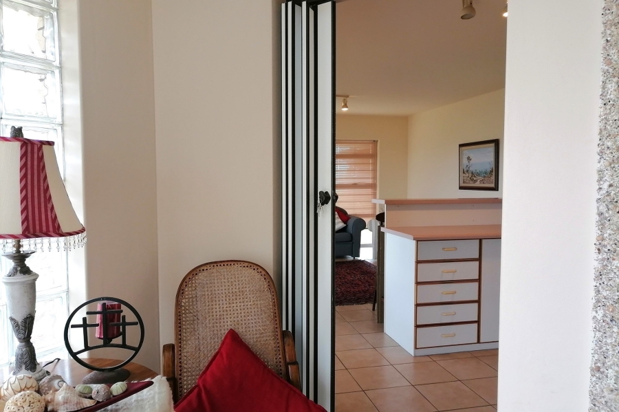 2 Bedroom Property for Sale in Stilbaai Wes Western Cape